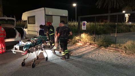 Savona Bambino Resta Incastrato Con Un Piede In Un Tombino Soccorso