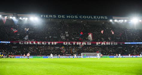 Psg Le Club Sanctionn Apr S Les Chants Homophobes De Ses Supporters