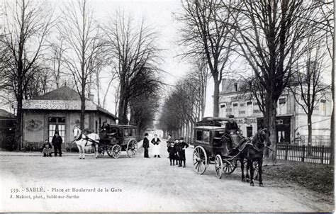 Photo à Sablé sur Sarthe 72300 Place et Boulevard de la Gare vers