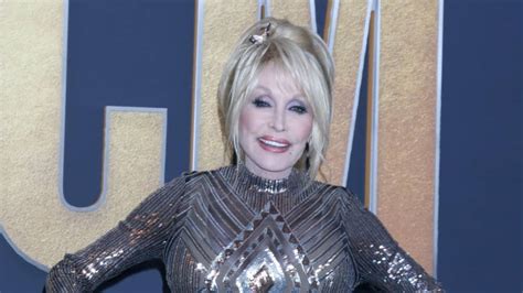 Dolly Parton announces Greatest Hits album 'Diamonds & Rhinestones ...