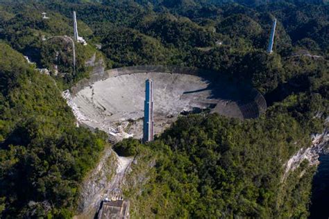 Gut-Wrenching Photos Show Damage at Arecibo Observatory Following Collapse