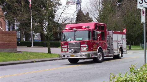 Burnaby Fire Engine 31 Responding Youtube