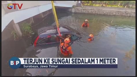 Diduga Sopir Mengantuk Sebuah Minibus Terjun Ke Sungai Di Surabaya