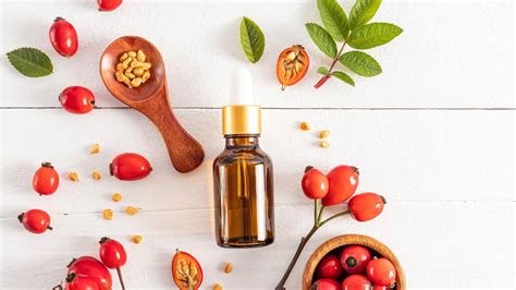 3 Benefits Of Rosehip Oil For Your Skin Herzindagi