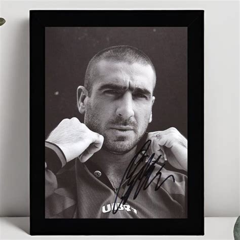 Eric Cantona Ingelijste Handtekening X Cm In Klassiek Zwart