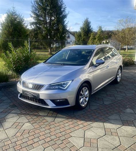 SEAT LEON ST 1 6 TDI DSG KAMERA REGISTRIRAN 2017 God