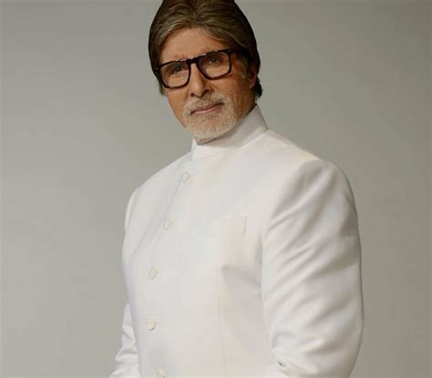 Shahenshah of Bollywood Amitabh Bachchan turns 78 - DNP INDIA