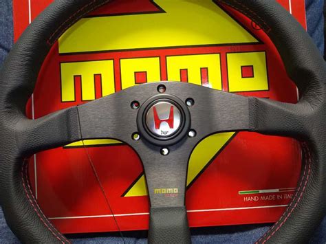 Yahooオークション 新品正規品 Momo Tuner モモ チューナー レッド