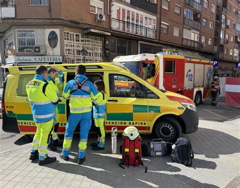 Tr Gico Accidente Laboral En Madrid Hombre De A Os Muere Al Caerle