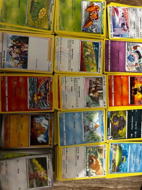 CARTE POKÉMON LOT de 1500 carte co unco et rare de xy a épée et