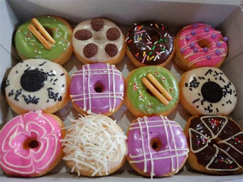 Pin Oleh Mindy Zorza Di Donut Deco Di Kue Pesta Ide Makanan Kue