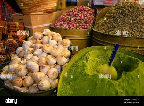 Market Marrakech Colours Spices Hi Res Stock Photography And Images Alamy