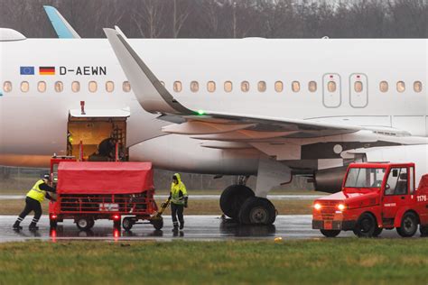 Hamburg Airport Eurowings Ew Ewg Airbus A A Flickr