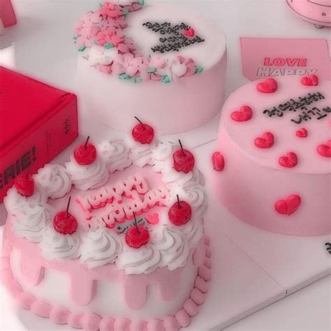 Pin By Sakurai Hoshi The Original On Pink Aesthetic Cute Desserts Pink Sweets Cute Cakes