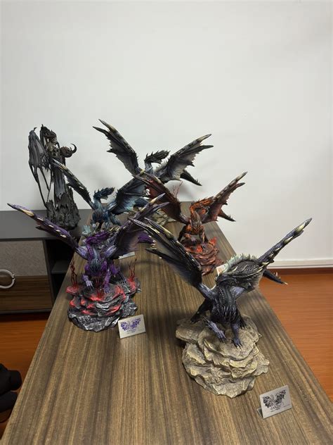 BannedLagiacrus on Twitter RT zhahuwang 再见2022 monsterhunter