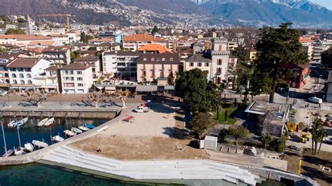 Il Gioiello Si Svela Piano E Il Lungolago Si Prepara