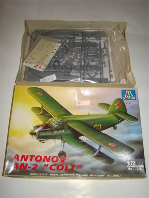 M Maquette Avion Urss Russe Sovi Tique Antonov An Colt Italeri