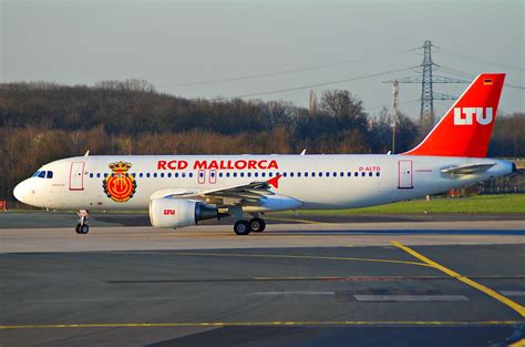 Ltu Airbus A D Altd Dus So Rcd Mallo Flickr