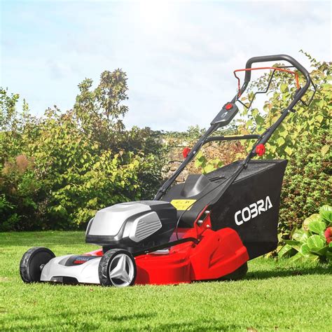 Cobra Rm4140v 40v Li Ion Cordless Rear Roller Lawn Mower With 4ah