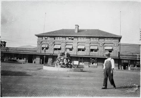 Northern Pacific Railway Depot Missoula Montana History Portal