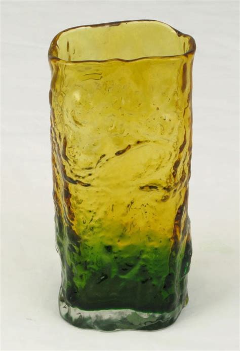 Yellow And Green Bark Glass Vase For Sale At 1stdibs Yellow Green Glass Yellow Green Vase