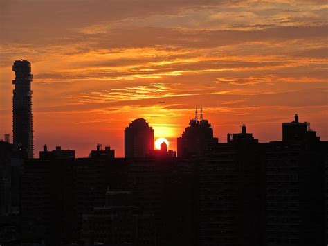 Sunset Behind The Buildings Of Manhattan Smithsonian Photo Contest