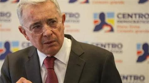 Expresidente Uribe Rindió Versión Libre En La Fiscalía Por La Masacre