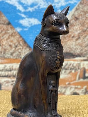 Bastet Statue