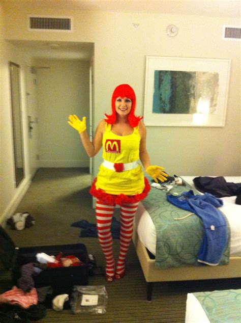 Mcdonald S Halloween Costume Halloweenie Ronald Mcdonald Halloween