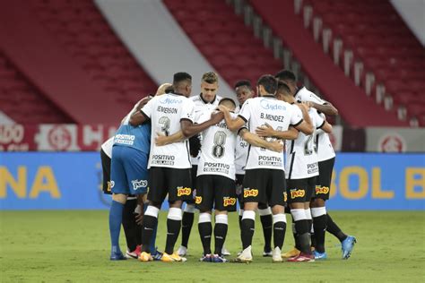 Corinthians X Atletico Goianiense Corinthians Are Fifteenth On The