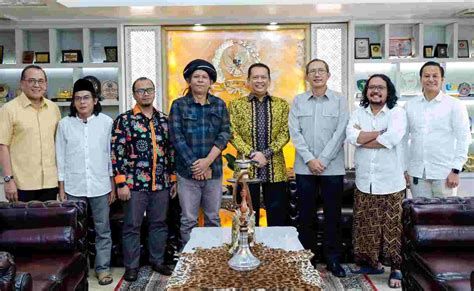 Terima Daulat Budaya Nusantara Bamsoet Dukung Borobudur To Berlin