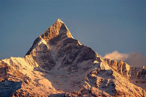 Nepal's Himalayan Peaks: Exploring the Top 21 Himalayan Peaks. - Nepal Database