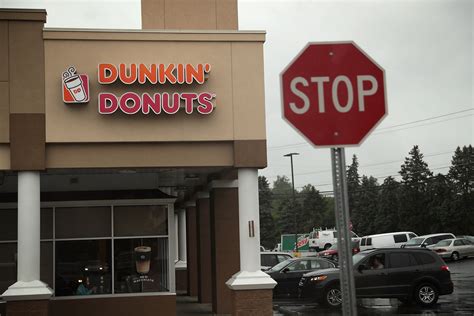 Dunkin' Donuts Employee Who Dumped Water on Sleeping Homeless Man