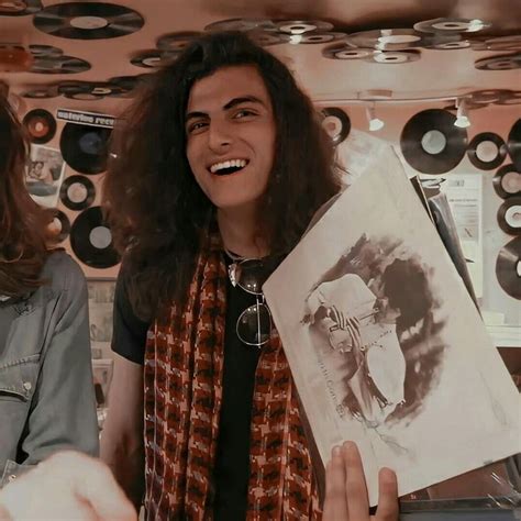 Pin De Sefra Quiring Em Greta Van Fleet Bandas De Rock Melhores