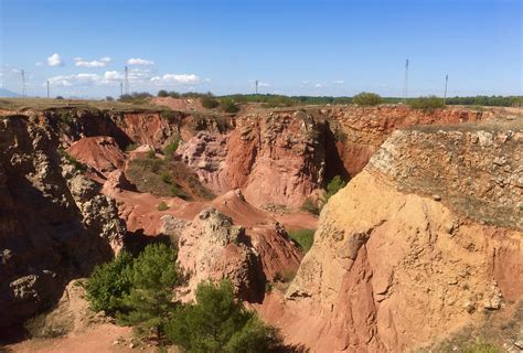 Alta Murgia Cave Di Bauxite Di Spinazzola E Gravina Di Puglia