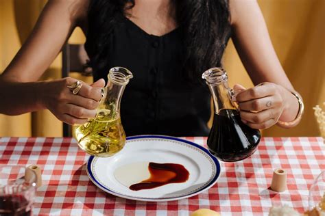 Craving Vinegar While Pregnant Why It Happens And What To Do