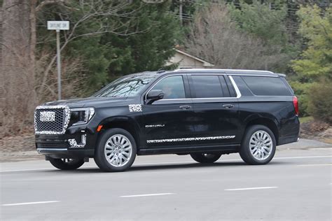 Spied! The 2023 GMC Yukon Denali is going Ultimate - Pedfire