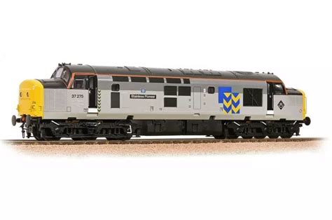 Bachmann Class 37 Rainbow Railways