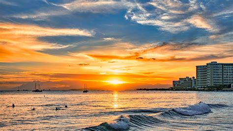 最期は「ハワイの海」に還したい遺族がまた訪れたくなる！思い出に残る「海洋散骨」 ゴールドオンライン