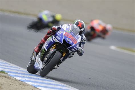 Round Japan Lorenzo Wins The Day And Marquez The Motogp