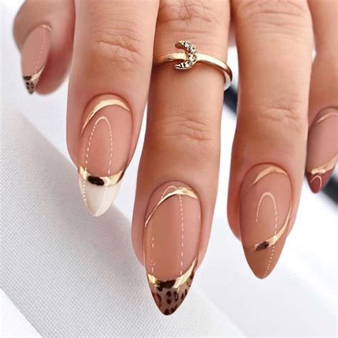 Pin by 천사 Favela on Uñas Gel nails Stylish nails Gold nails