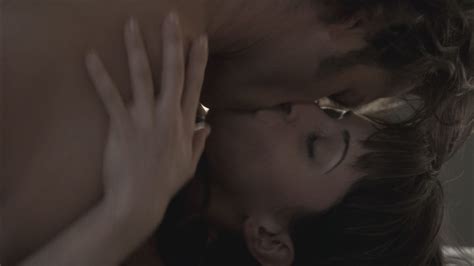 Emmanuelle Vaugier Nude Pics Page