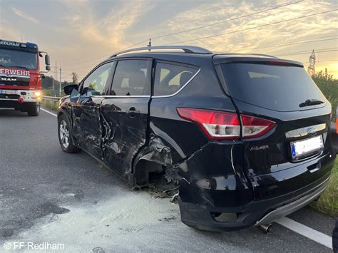 Verkehrsunfall mit 2 Einsatzstellen auf der Bundesstraße 1 in Redlham