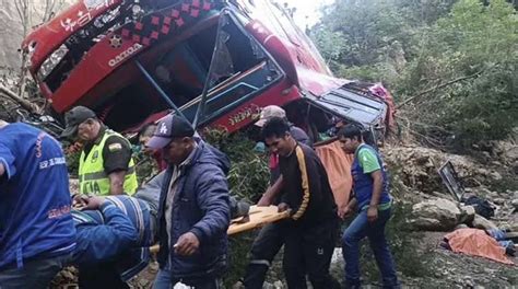 Suben A Siete Los En Embarrancamiento De Bus En La Carretera Potos