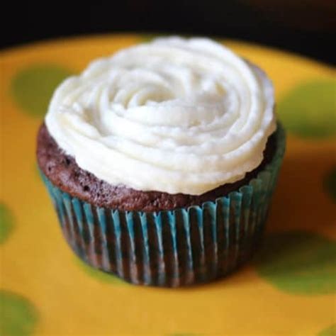 Classic American Buttercream Frosting Recipe By Kelsey Smith