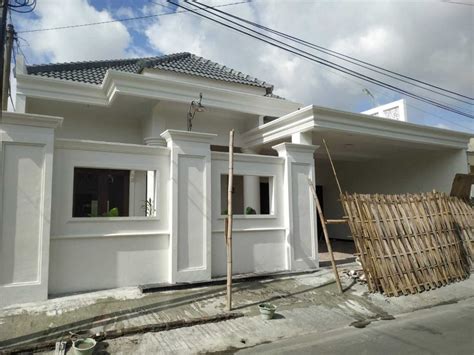 Rumah Mewah Baru Di Gentan Sukoharjo