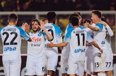 Napoli Vence Con Lo Justo A Lecce Y Est Un Paso M S Cerca Del Scudetto