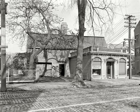 Shorpy Historical Picture Archive :: Salem Witch House: 1906 high ...