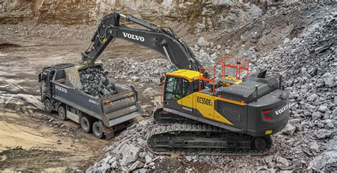 Volvo Ce Launch New Heavyweight Excavators