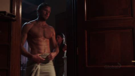 Alexis Superfan S Shirtless Male Celebs Matt Barr Shirtless In Blood